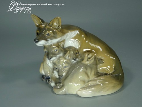Купить фарфоровую статуэтку Royal Copenhagen Лисы